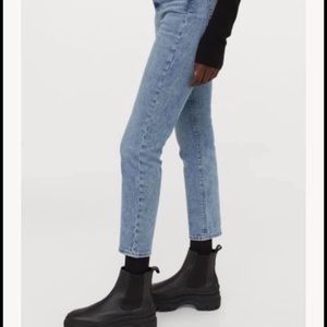 Mom jeans - size 2